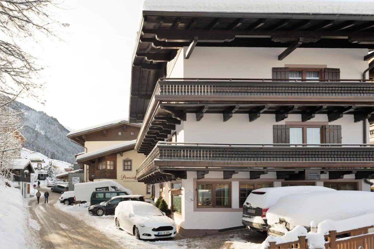 Pension Hochtor Saalbach-Hinterglemm Exteriör bild